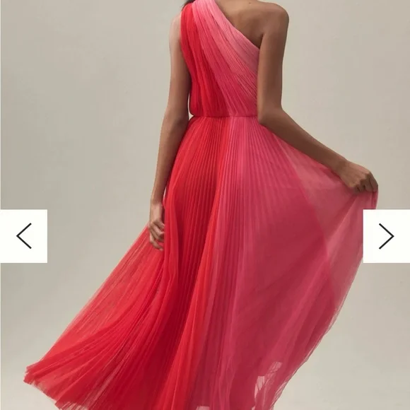 Hutch Tarina Gown Size 6 - Picture 8 of 8